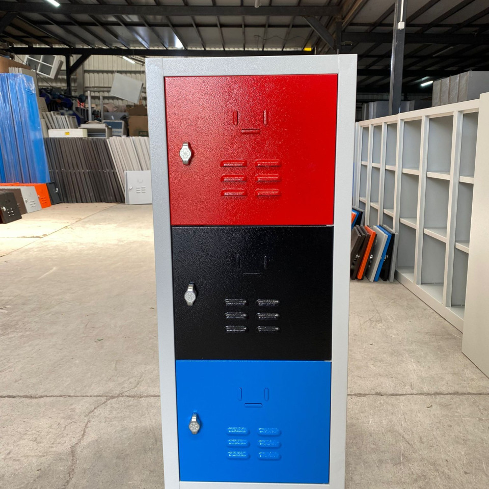 3 Kapaklı Okul-Sınıf Dolabı