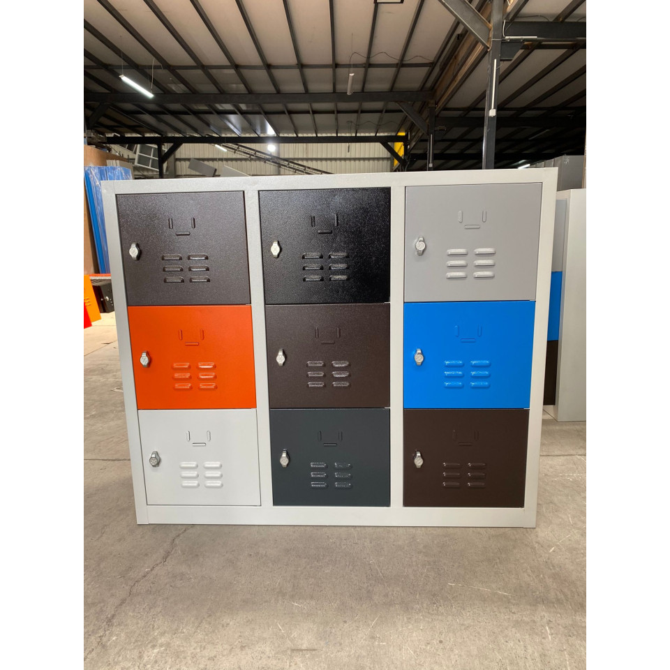 9 Kapaklı Okul-Sınıf Dolabı