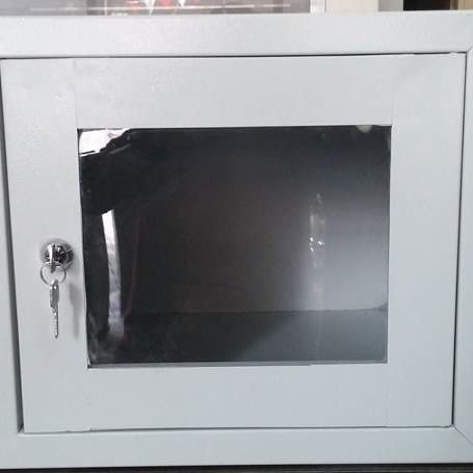 Camlı Kapaklı Dolap 40*40*40