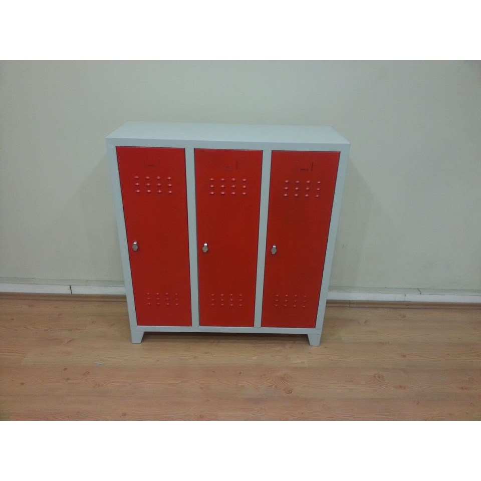 Soyunma Dolapları, 3'lü Yarım Kapak Soyunma Dolabı